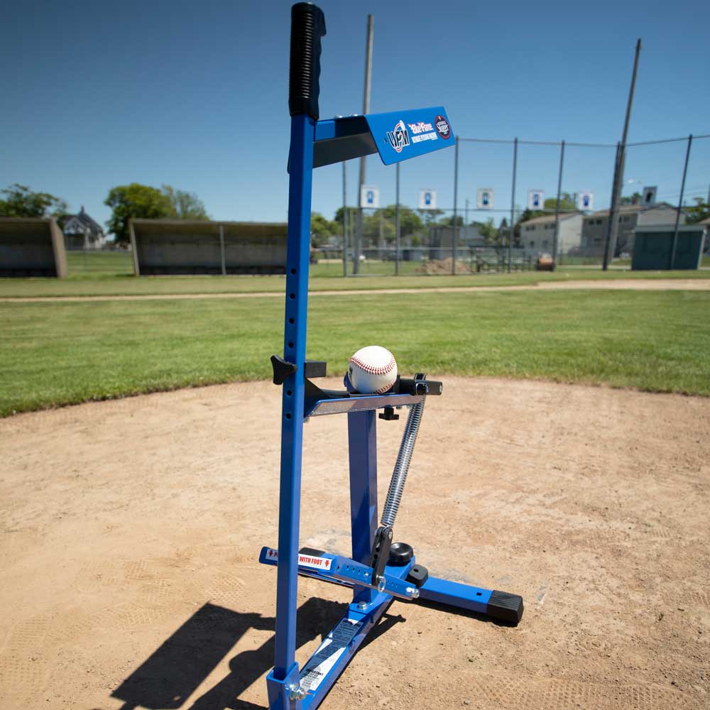 Louisville Slugger Blue Flame Pitching Machine UPM 45